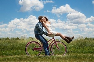 5 דרכים לשמור על אהבה בזמן הכנות החתונה 5 דרכים לשמור על אהבה בזמן הכנות החתונה